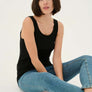 Camisole cupoppy noir blanc ou lime col V par Culture