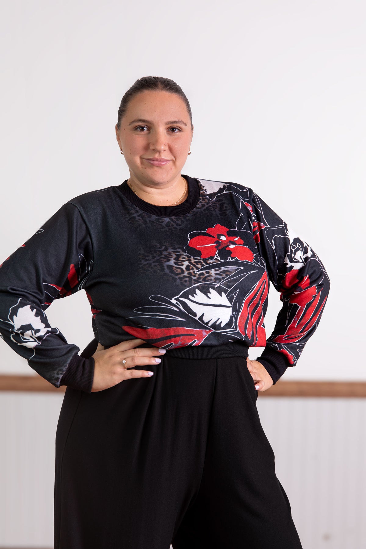 Chandail Wanda noir gris rouge léo de Slak