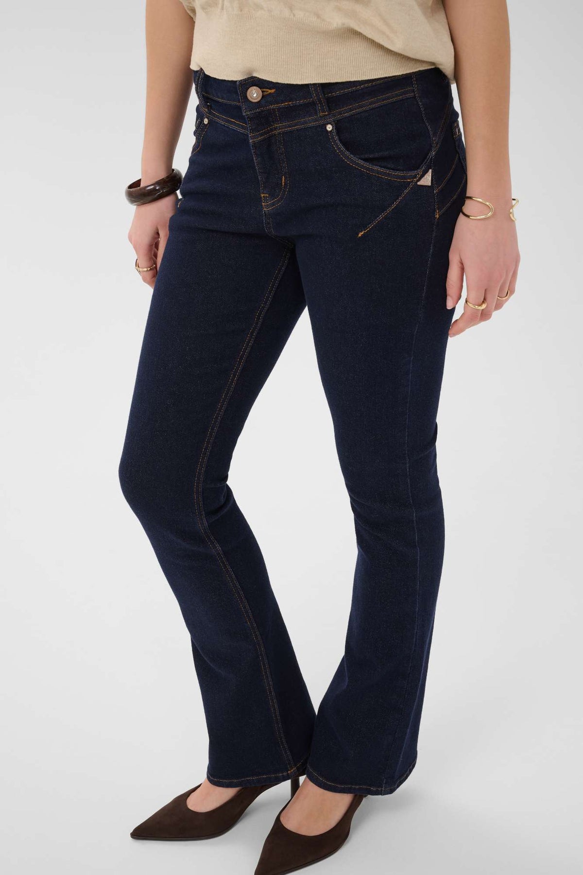 Jeans Amalle bootcut de Cream