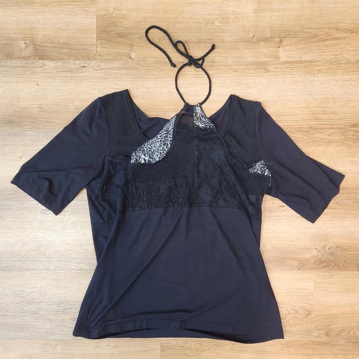 Chandail XXL par Myco Anna