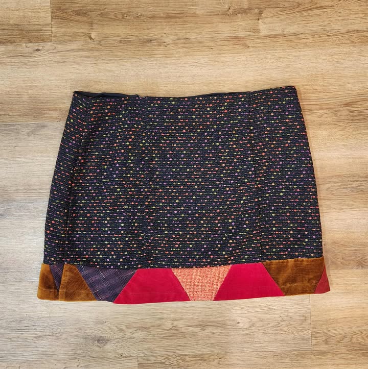 Jupe tweed noir multi XXL par Myco Anna