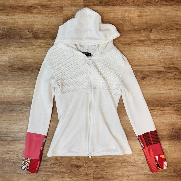 Veste tricot blanc par Myco Anna