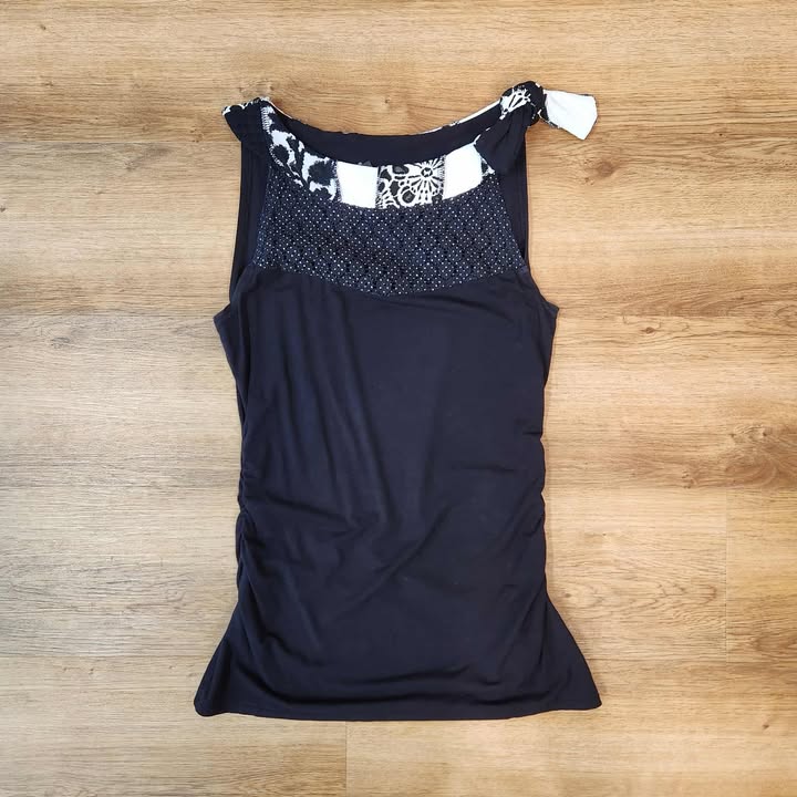 Camisole noir-blanc small par Myco Anna