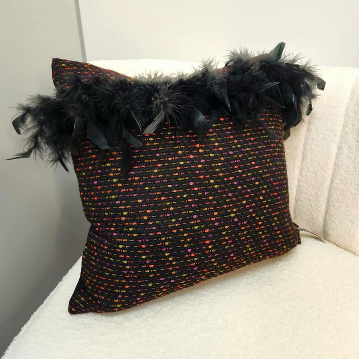 Coussin sans bourrure Plumes par Makabane