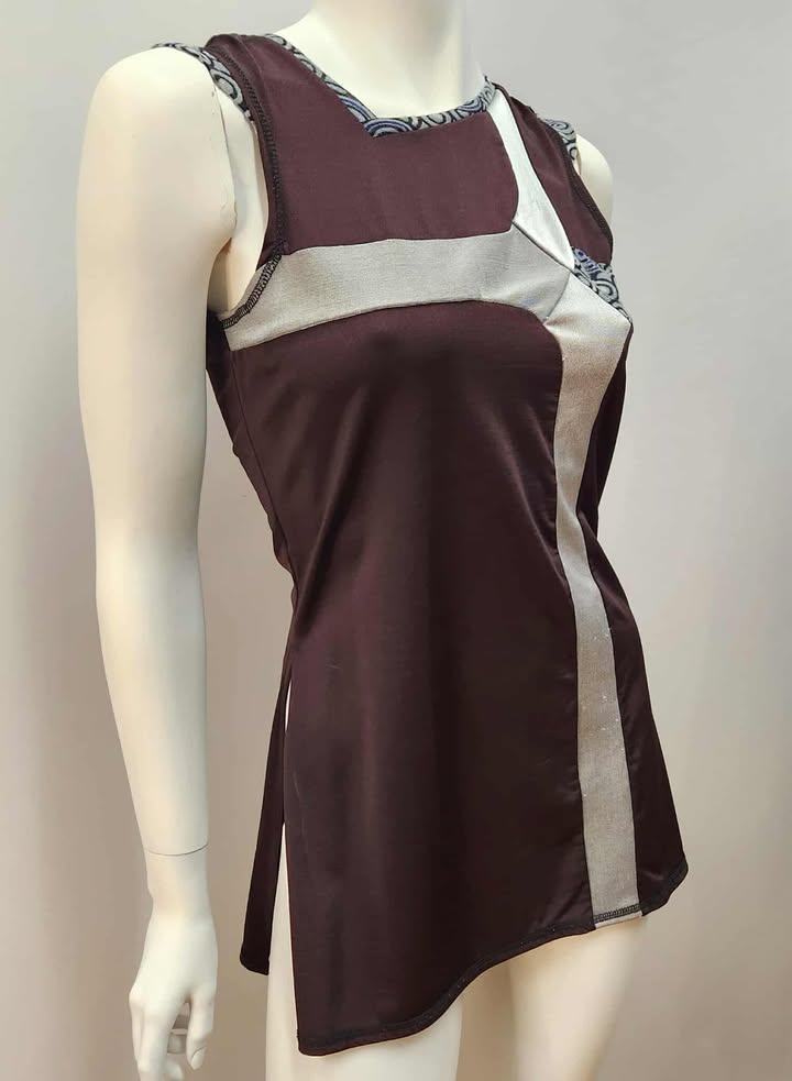 Tunique T small par Myco Anna