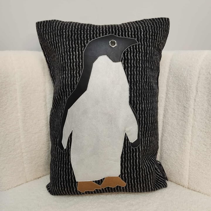 Coussin sans bourrure PING-13-N0 par Makabane