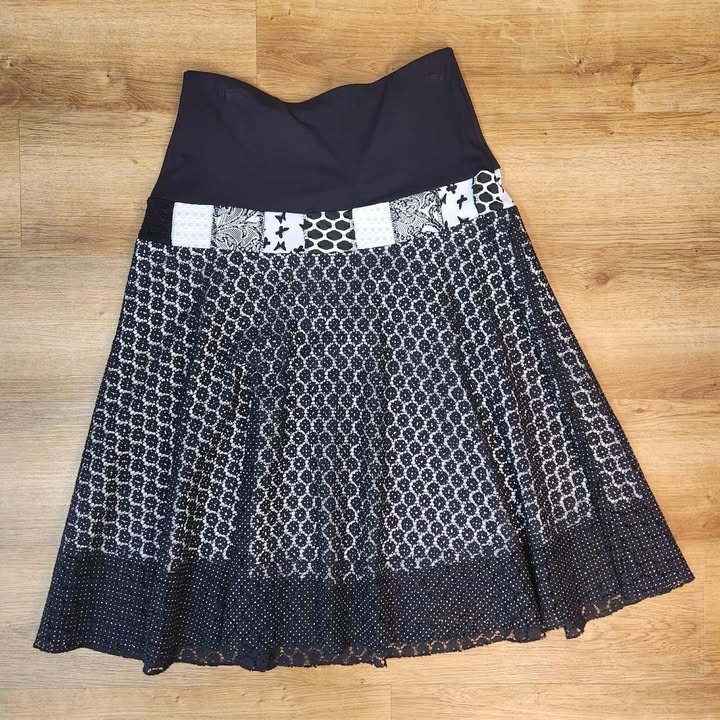 Jupe dentelle small par Myco Anna