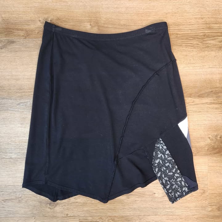 Jupe Lycra noir-blanc Small par Myco Anna