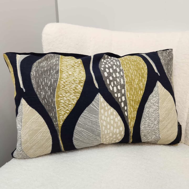 Coussin sans bourrure feuil-13 par Makabane