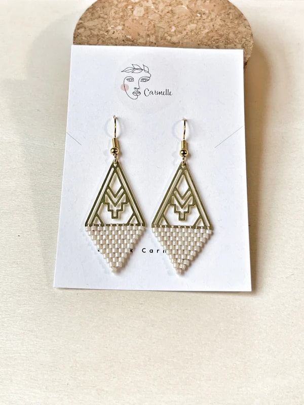 Boucles d'oreilles perlées #21 par Carmelle