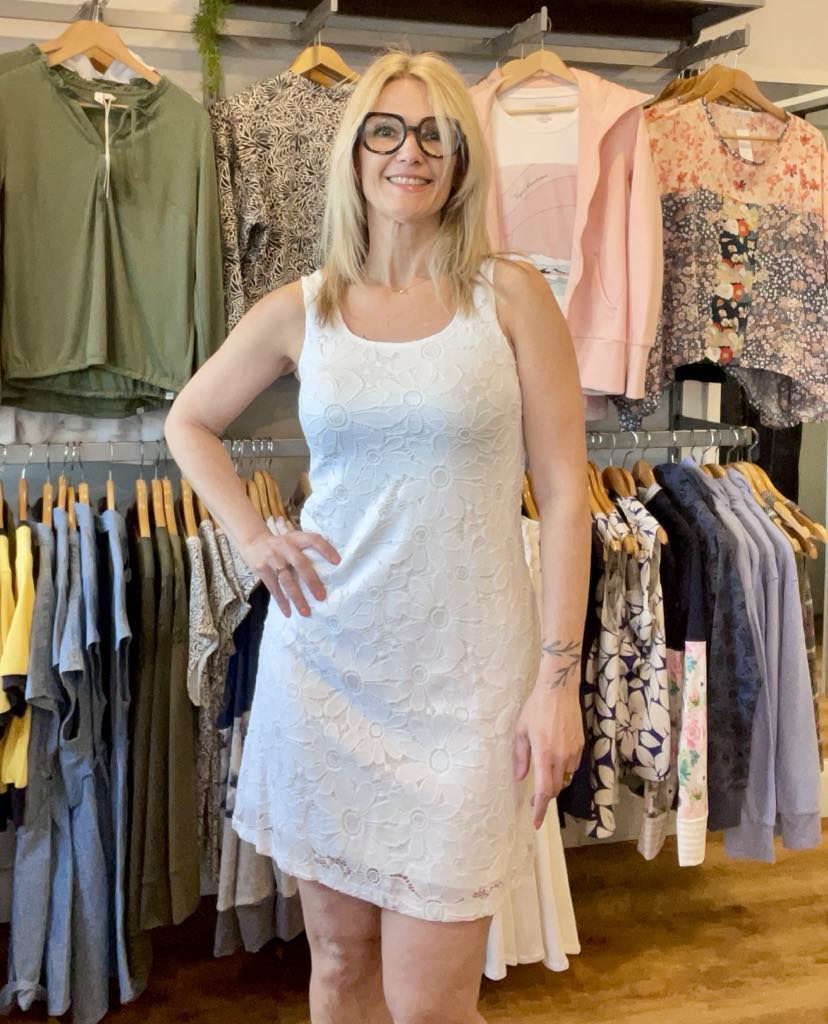 Robe Lilianne  blanche 6 ans de Luc Fontaine