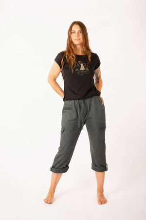 T-shirt Sofie mountain girl noir par 21 Tara