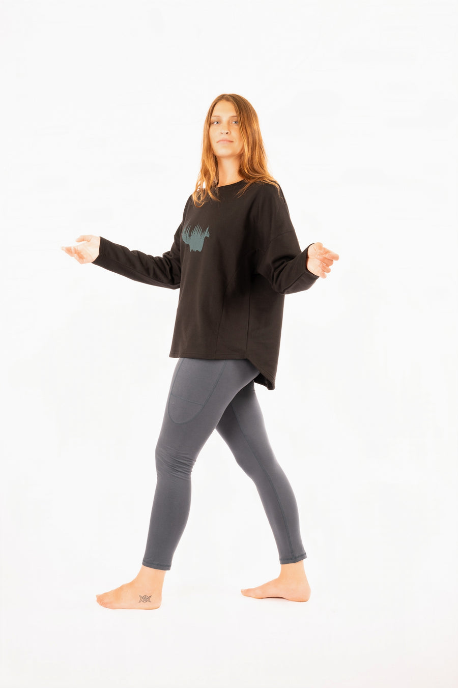 Chandail Shanta noir YB-04  de 21 Tara