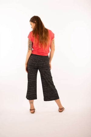Pantalon KAMA IMPRIMÉ noirTS25-22 par 21 Tara