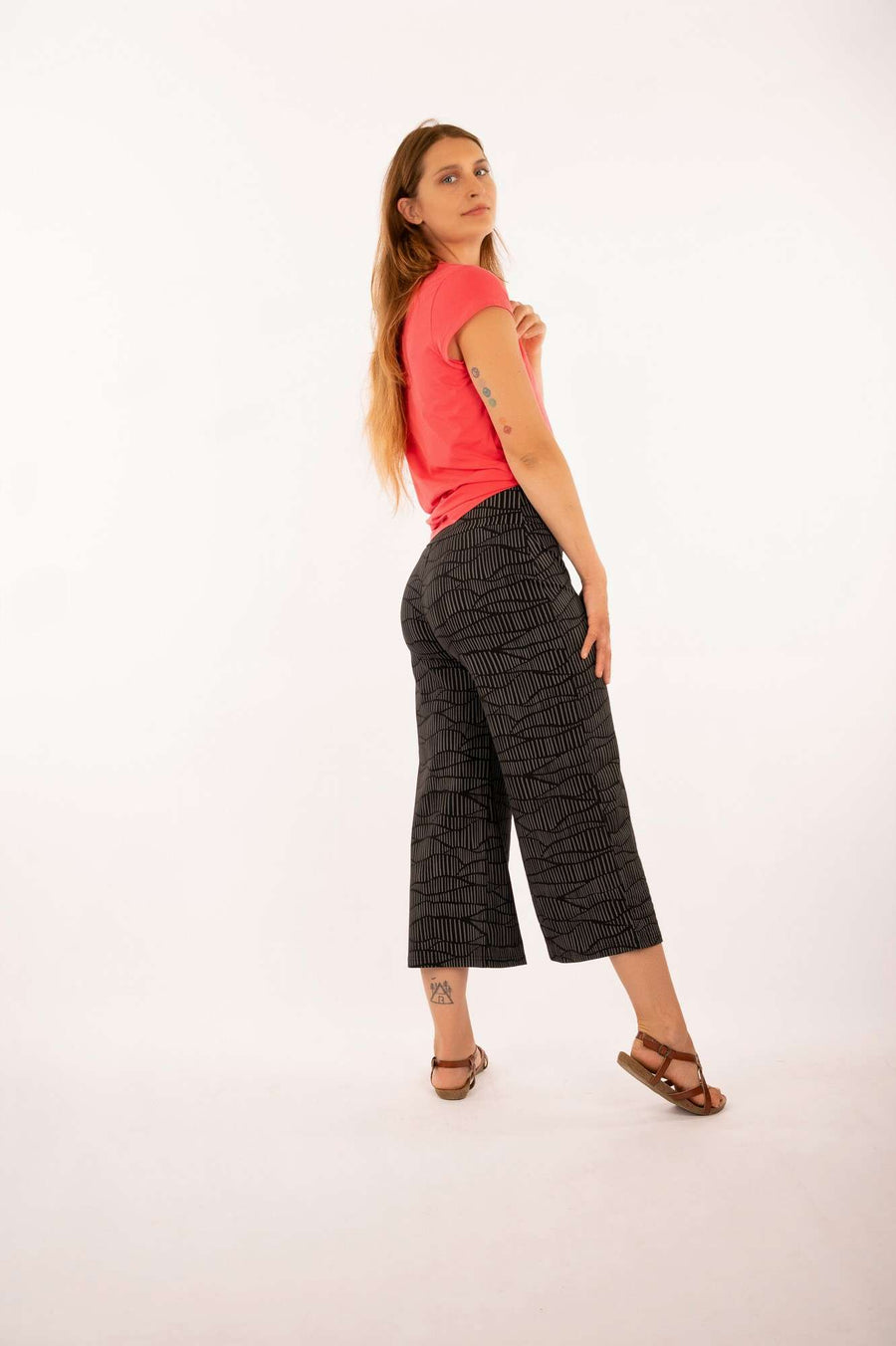 Pantalon KAMA IMPRIMÉ noirTS25-22 par 21 Tara