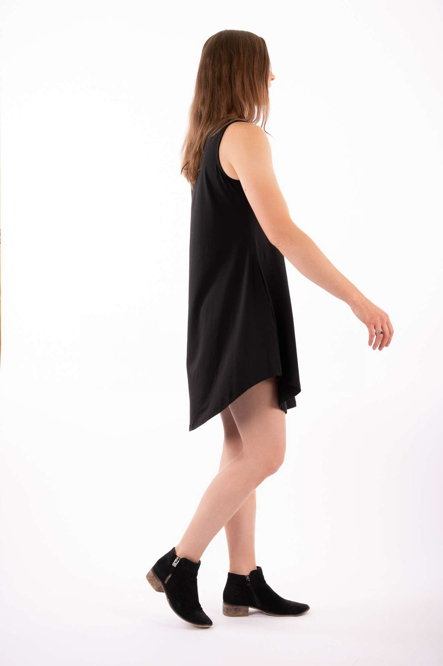 Robe Isa noir YS25-07 de 21 Yeti Love