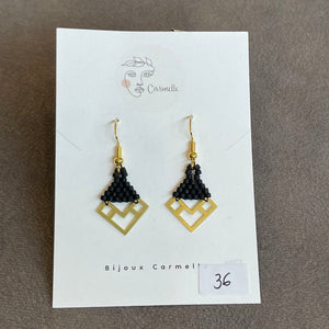 Boucles d'oreilles perlées #20 par Carmelle