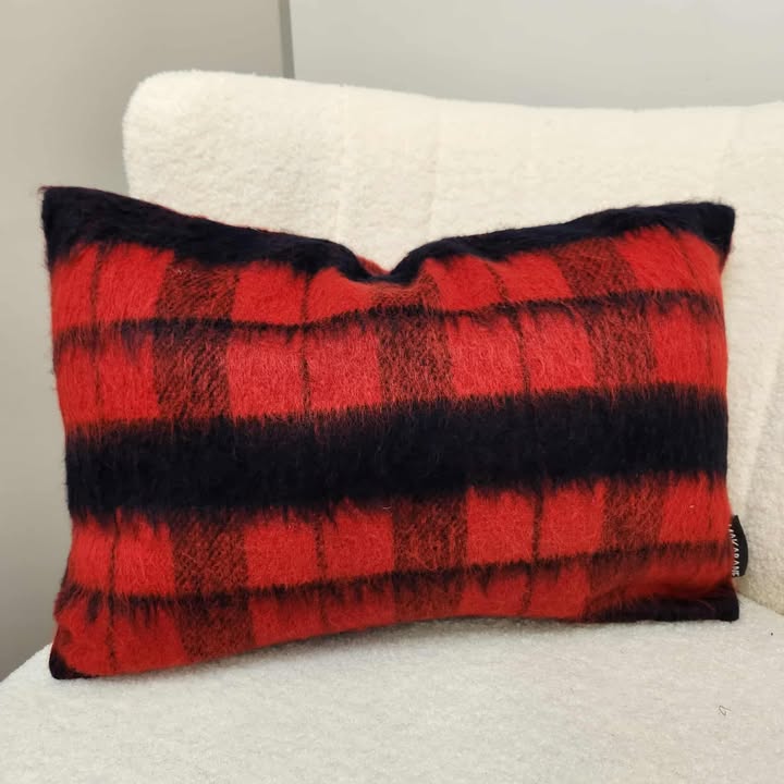 Coussin sans bourrure CAR-13-MR par Makabane