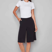 Bermuda Avery soie végétalienne noir par ILTM