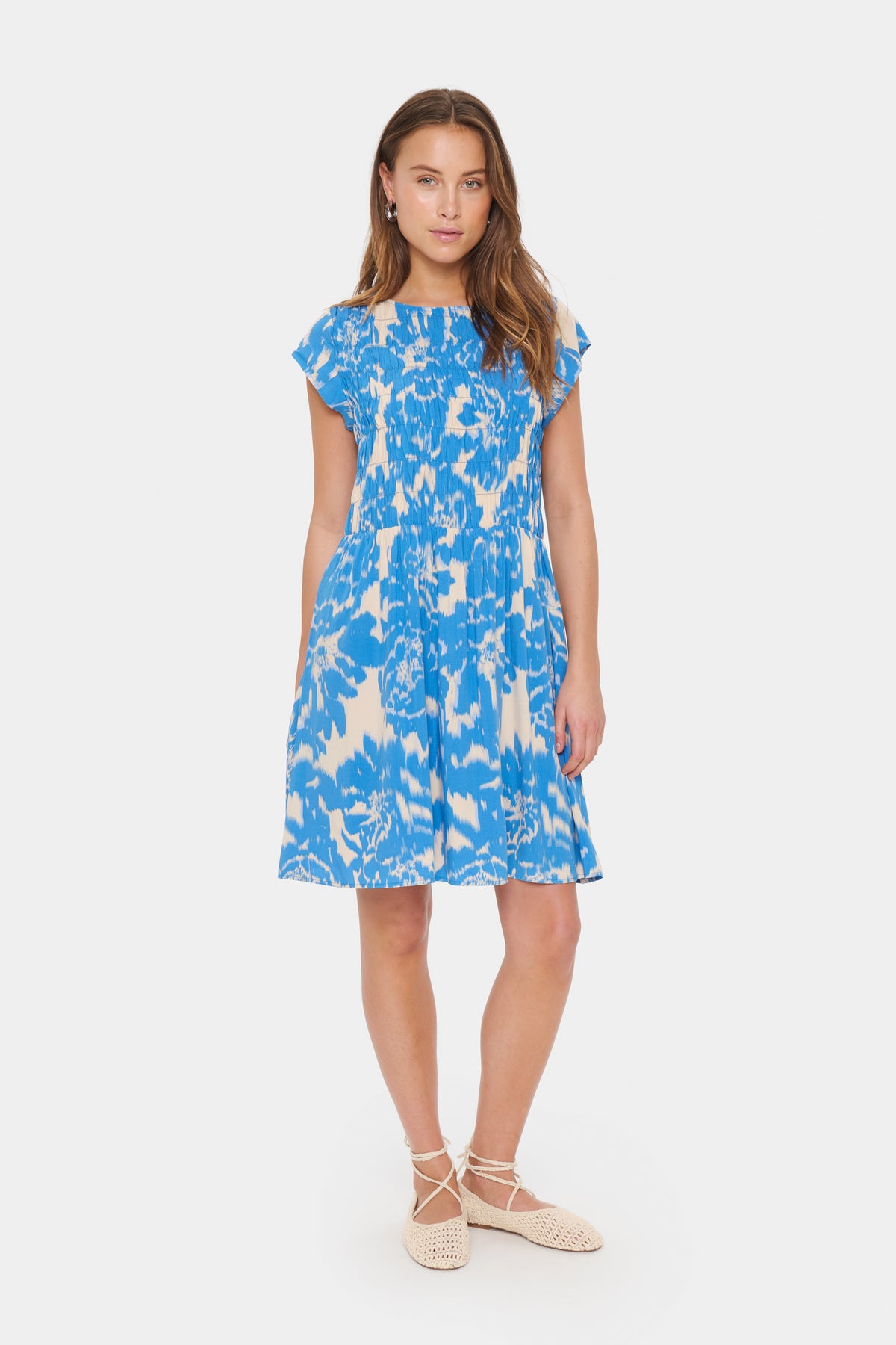 Robe Gisla campanula de Saint-Tropez