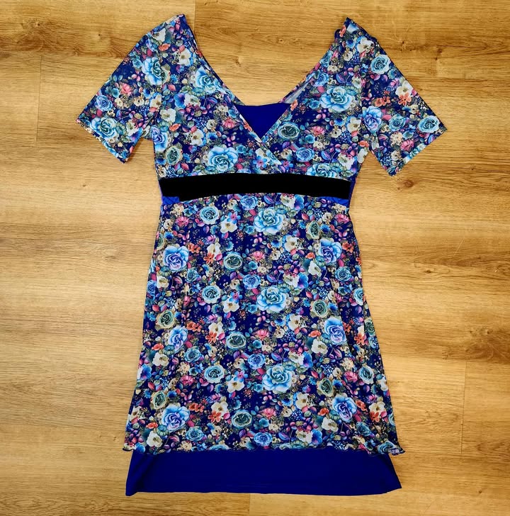 Robe romantique bleu mauve medium par Myco Anna