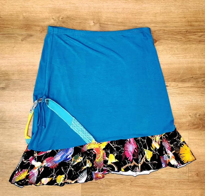 Jupe turquoise oiseaux medium par Myco Anna