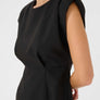 Robe Cualaine noire par Culture