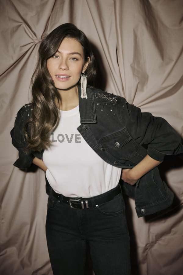 T-shirt Love blanc par Culture