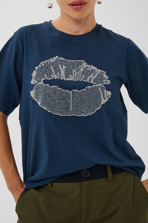 T-shirt Emba dress blue par Culture