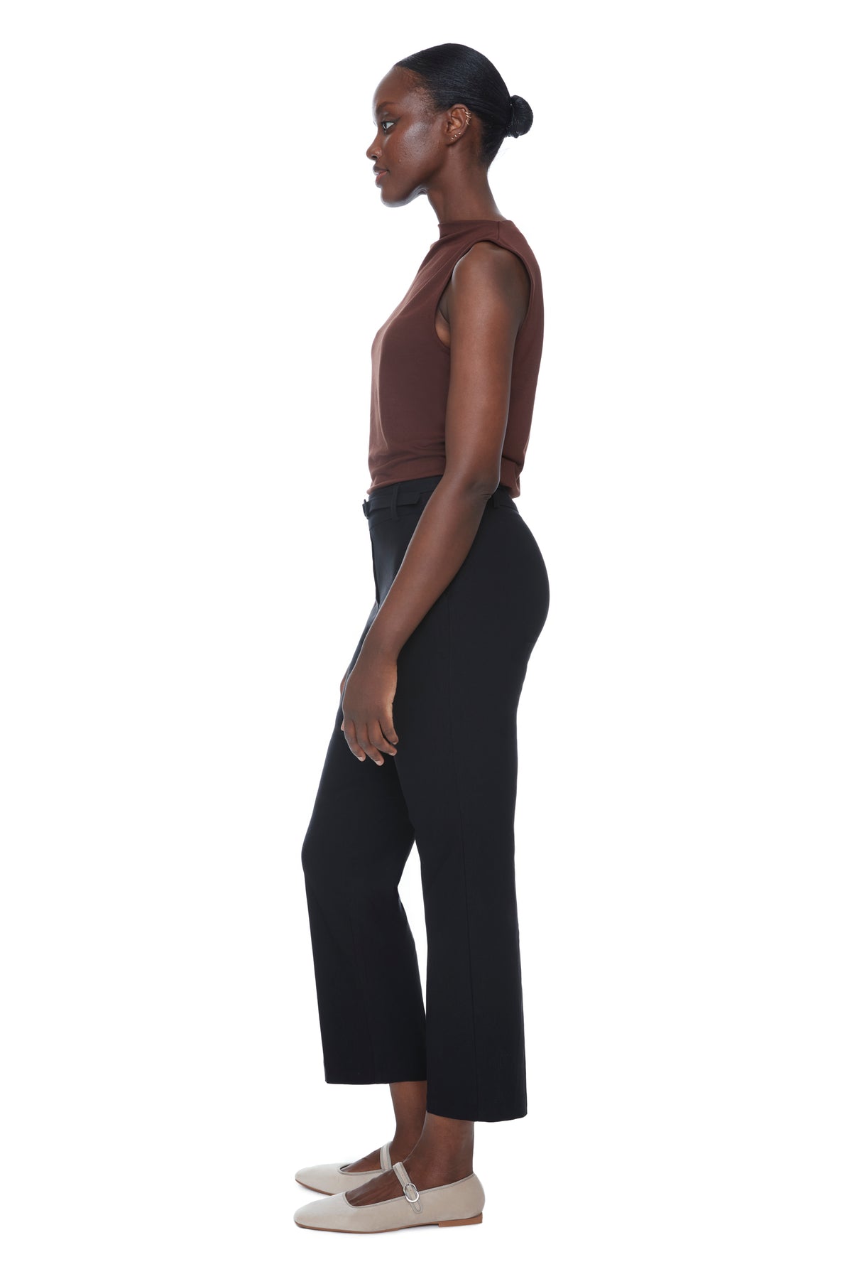 Pantalon droit écourté avec ceinture noir par ILTM