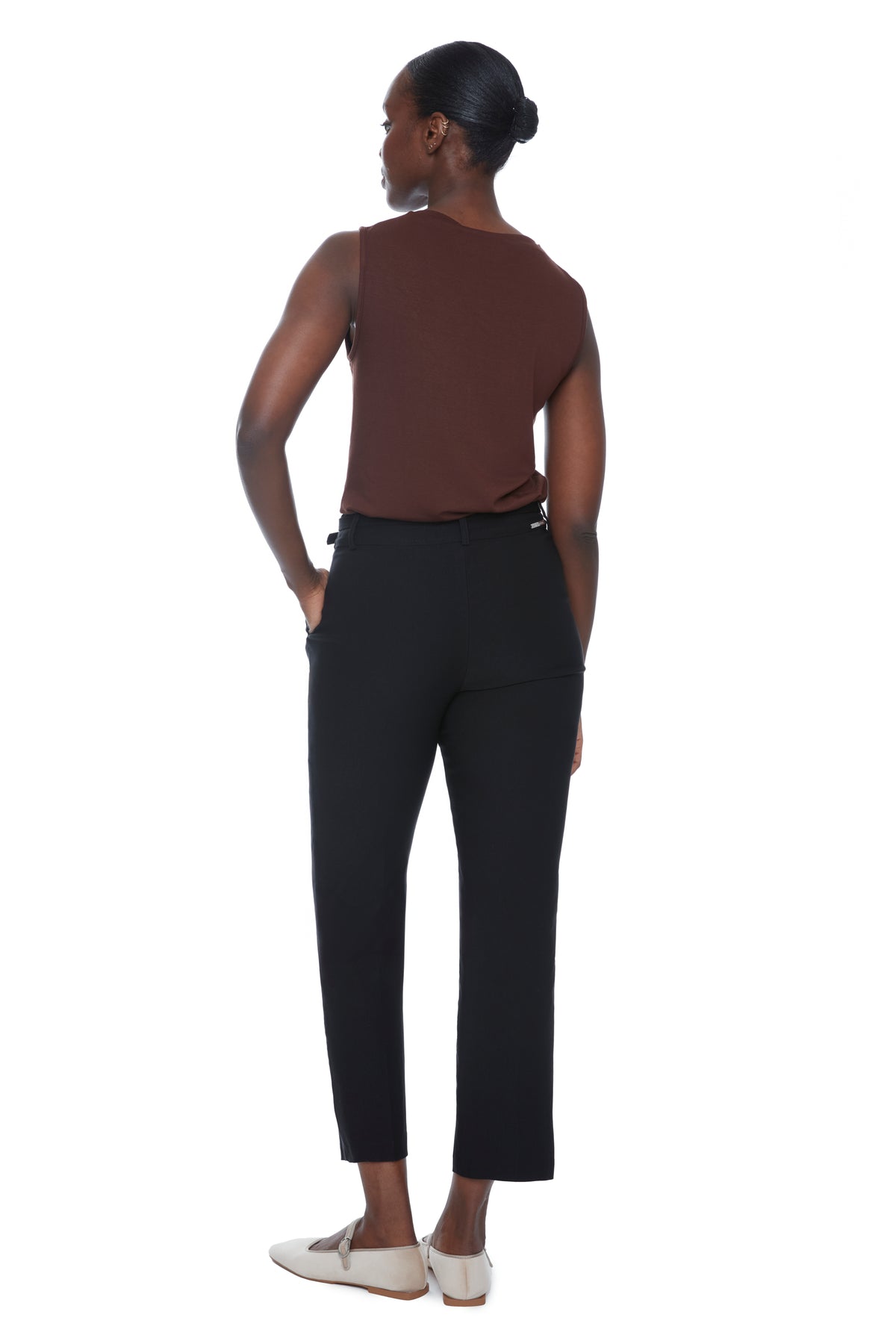 Pantalon droit écourté avec ceinture noir par ILTM