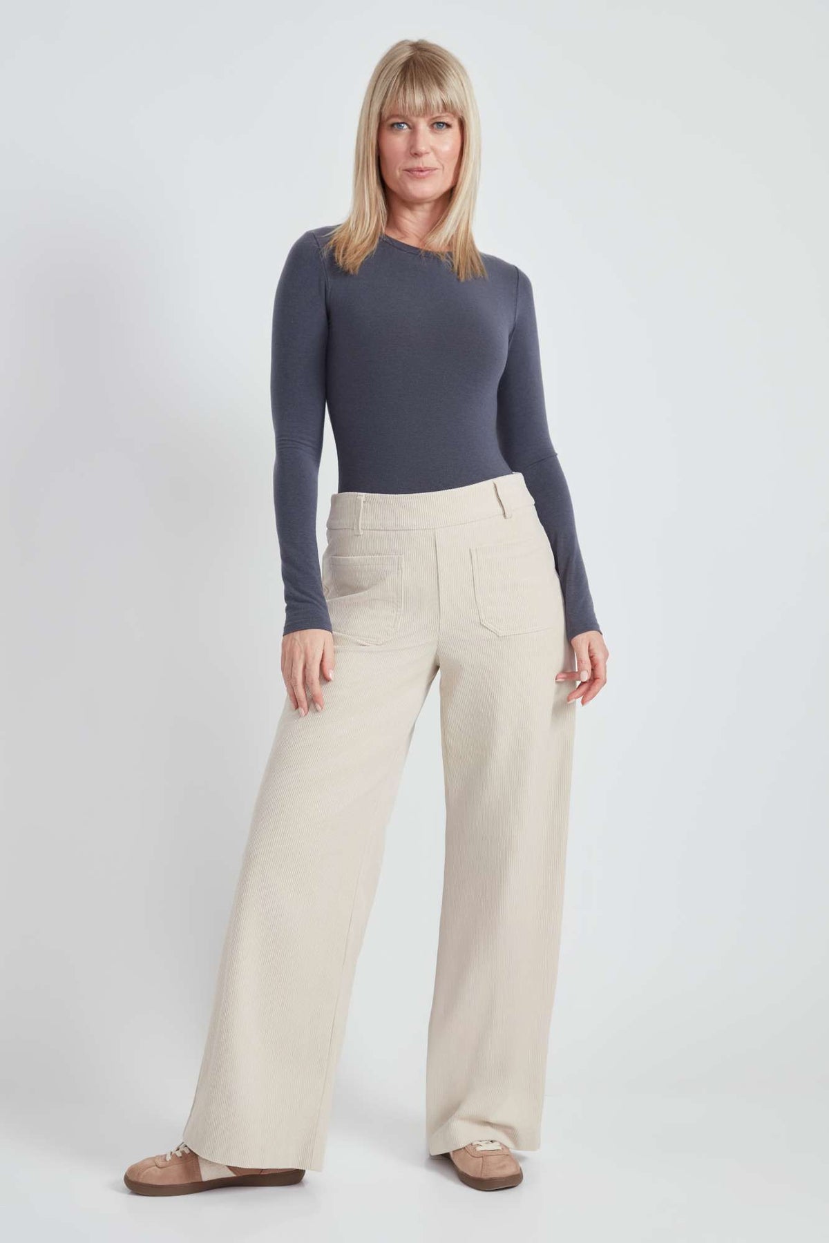 Pantalon jambe large crème par Up!