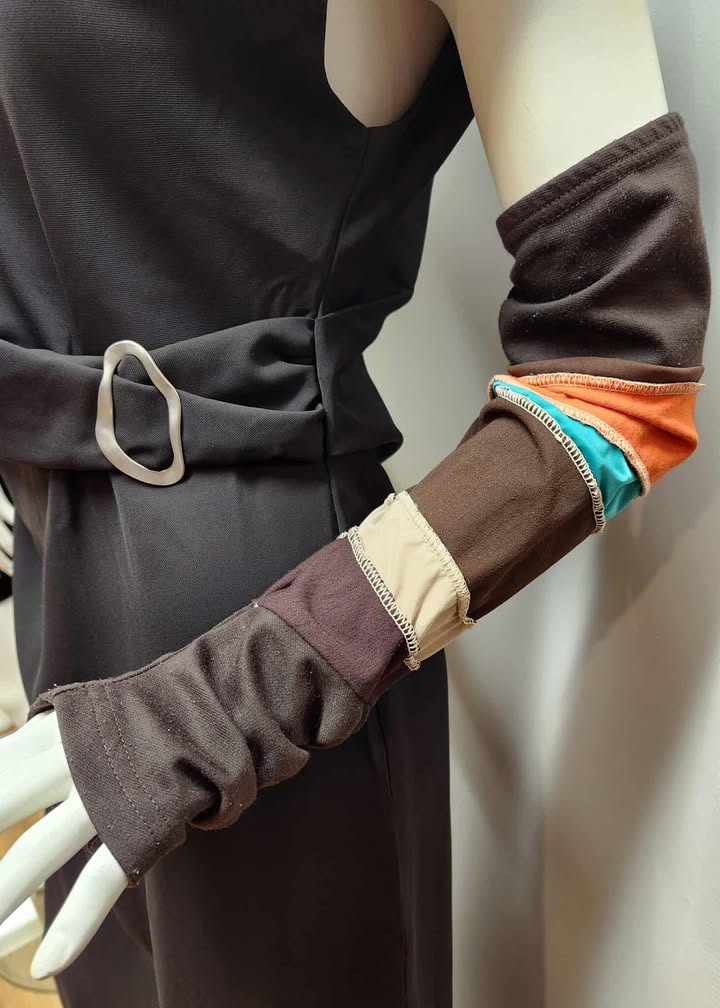 manches brun multi par Myco Anna