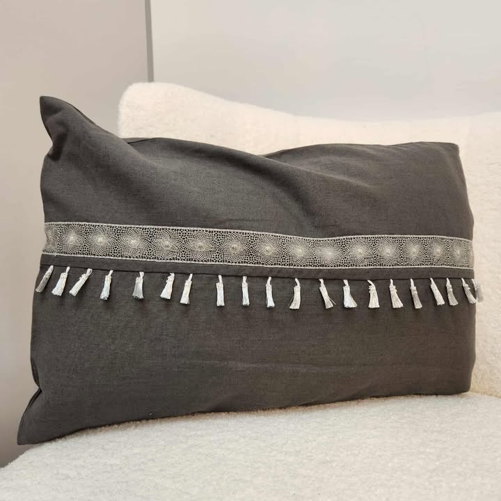 Coussin sans bourrure GLRU-GR-13 par Makabane