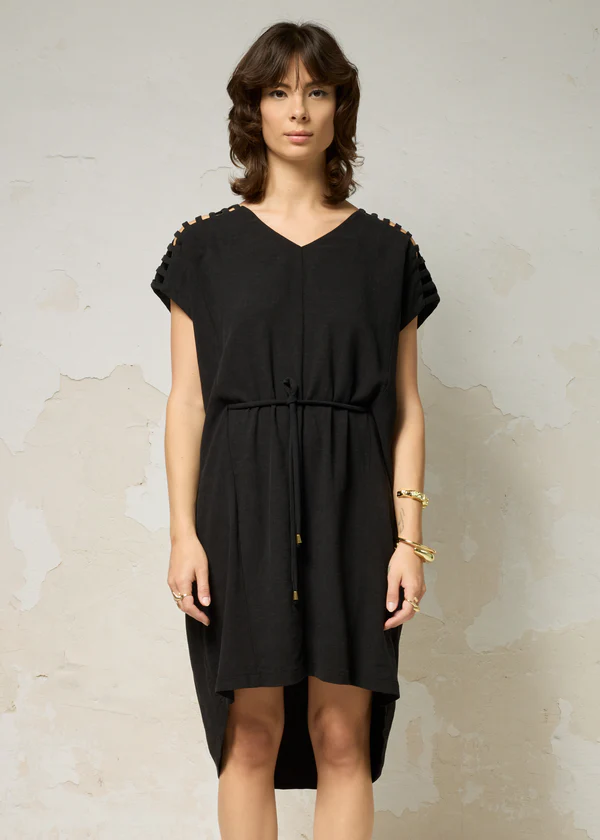 Robe Aura plusieurs couleurs offertes de Cokluch