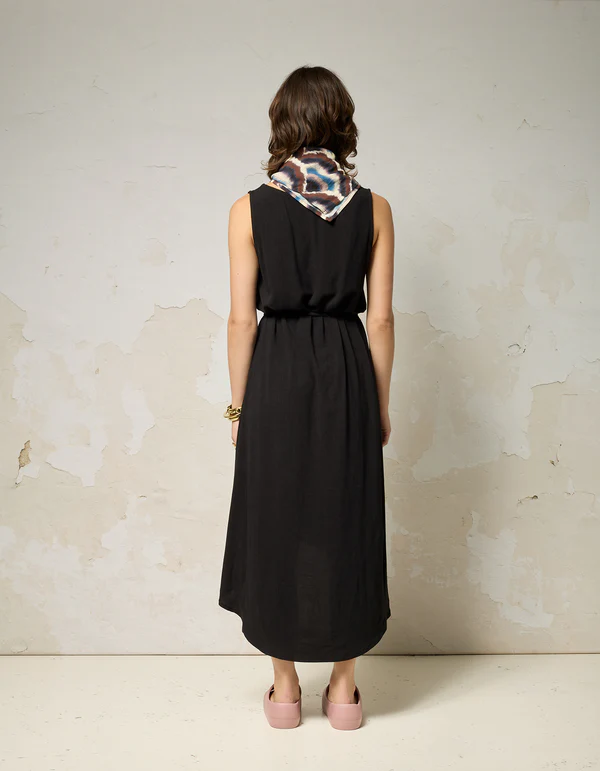 Robe Chaos plusieurs couleurs offertes de Cokluch