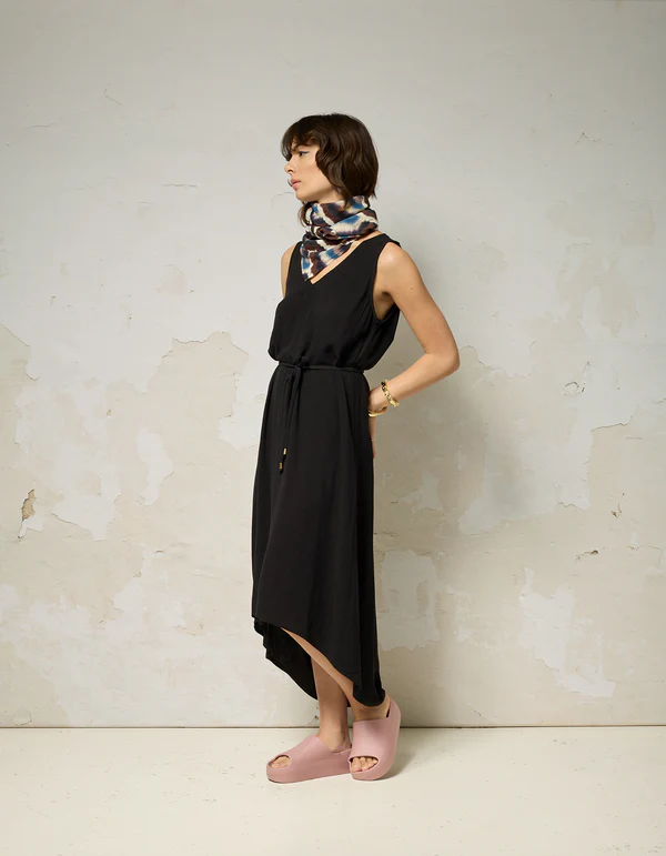 Robe Chaos plusieurs couleurs offertes de Cokluch