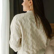 Chandail maille torsadée blanc cassé de Louve