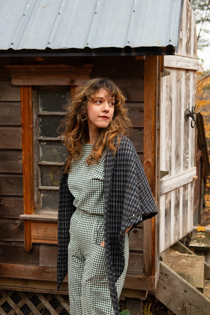 Foulard triangle tissage gris de Kazak