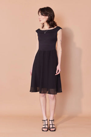 Robe Angélique noire  par Cherry Bobin