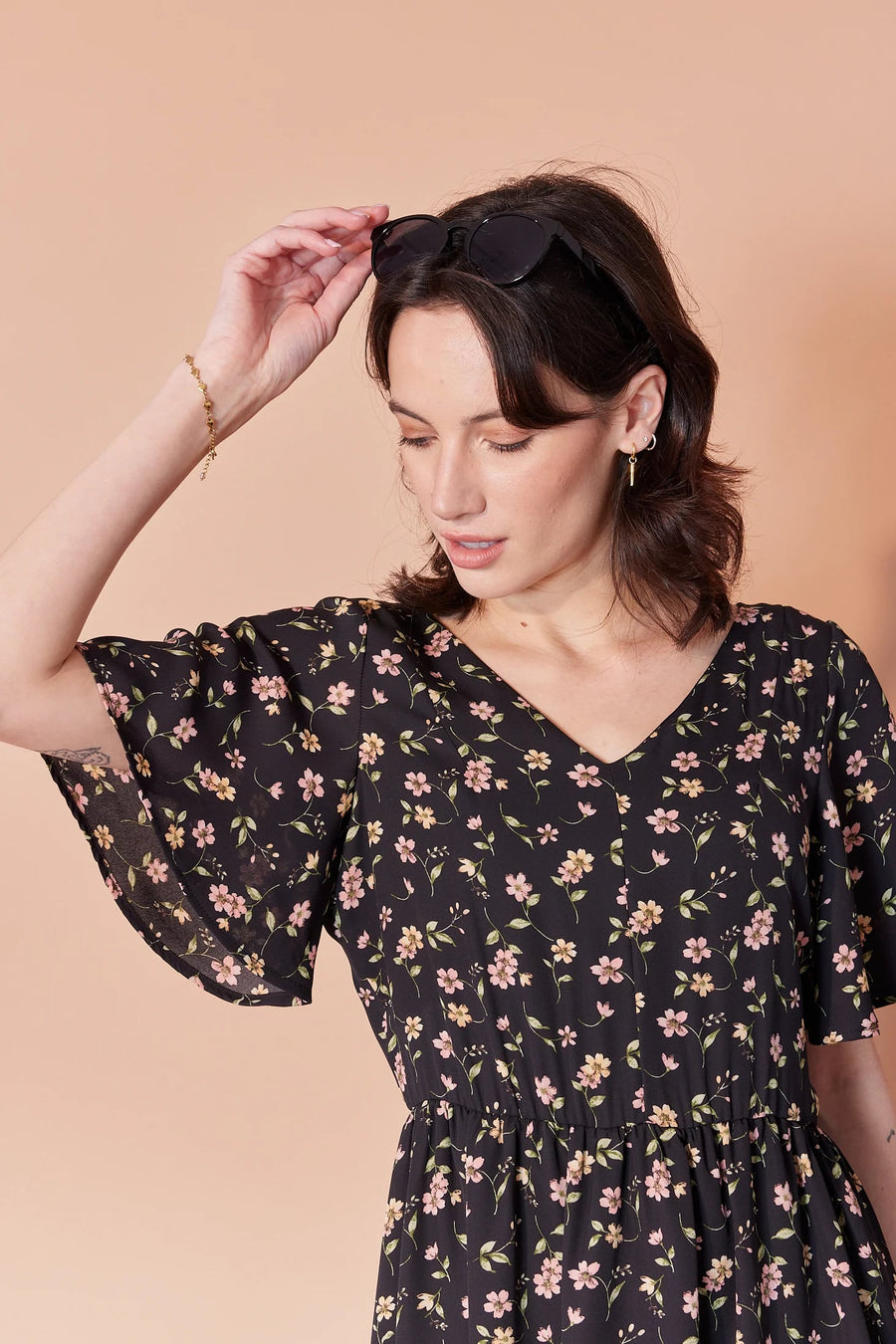 Robe Sisi fleurs et pico par Cherry Bobin