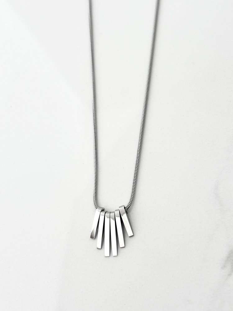 Collier Femia de Tokade