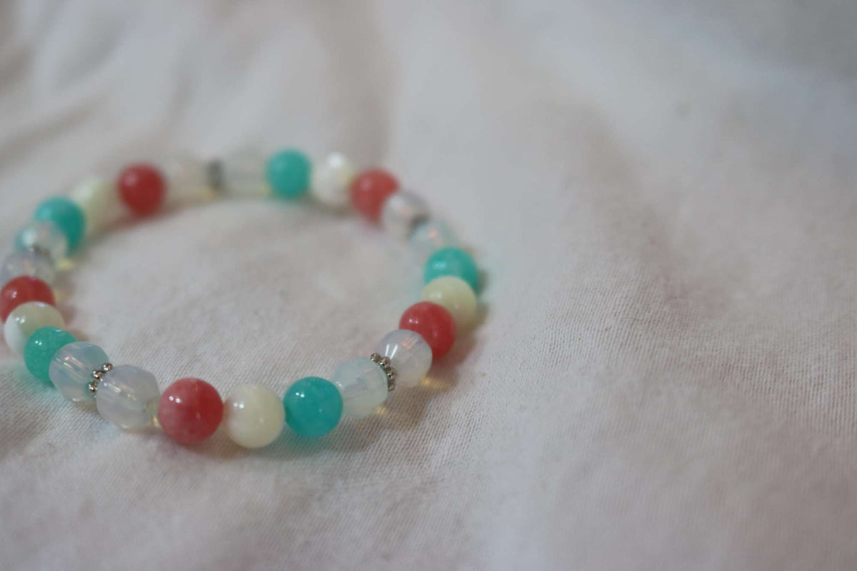 Bracelet Quartzite, facette opale et nacre BRD-21 de Créations Myle