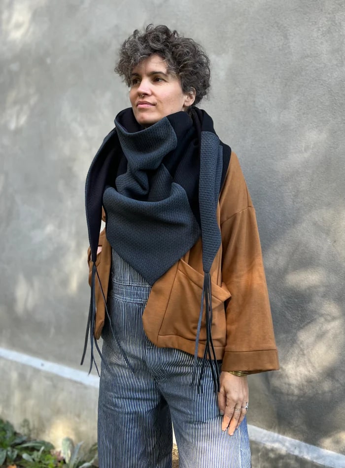 Châle Indiana franges bleu basalt  de Kazak