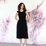 Robe réversible marguerite noire de Eve Lavoie