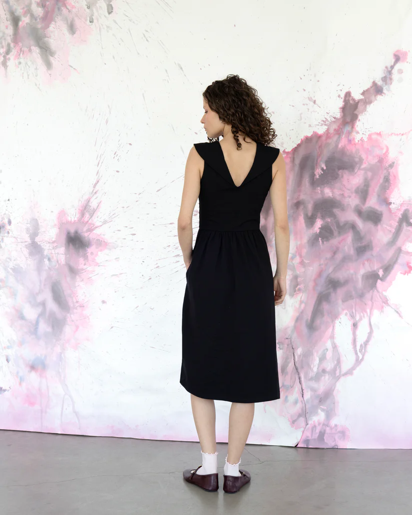 Robe réversible marguerite noire de Eve Lavoie