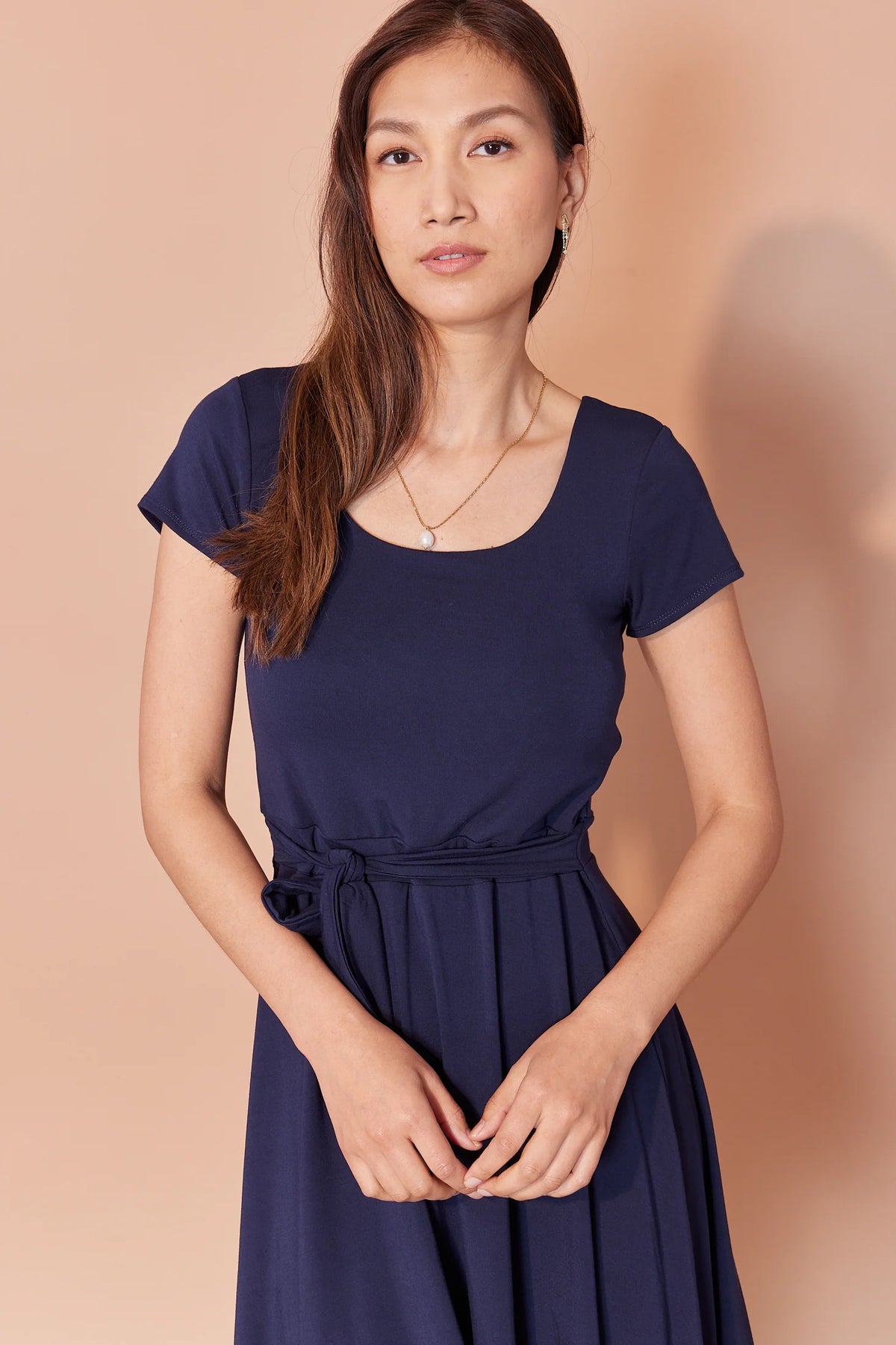 Robe Jeanne marine par Cherry Bobin