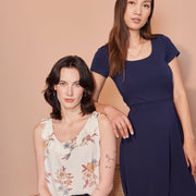 Robe Jeanne marine par Cherry Bobin