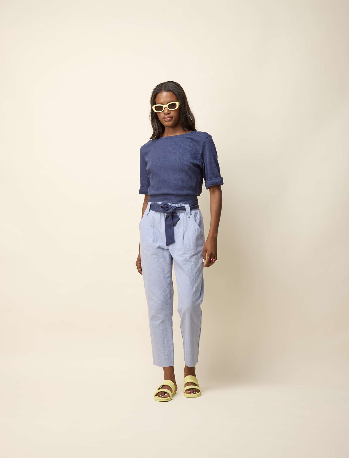 Haut Jess marine seconde main medium de Cokluch