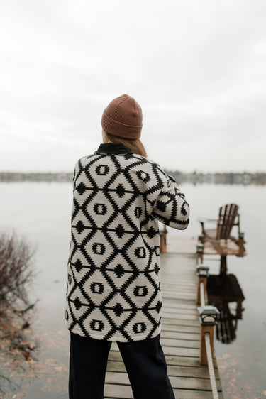 Manteau Kaila noir-ivoire de Louve